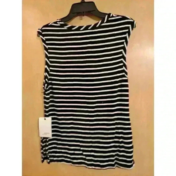 Women's Hyde Park‎ size 1 small black white striped shell top NWT - Picture 2 of 5
